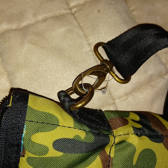 Focused Space camouflage tote/messager bag - Picture 6 of 12